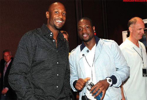 半场：阿森纳0-0水晶宫，马杜埃凯失良机，贝尼特斯屡救险（半场战报：阿森纳0-0水晶宫，马杜埃凯错失良机，贝尼特斯多次化解险情）