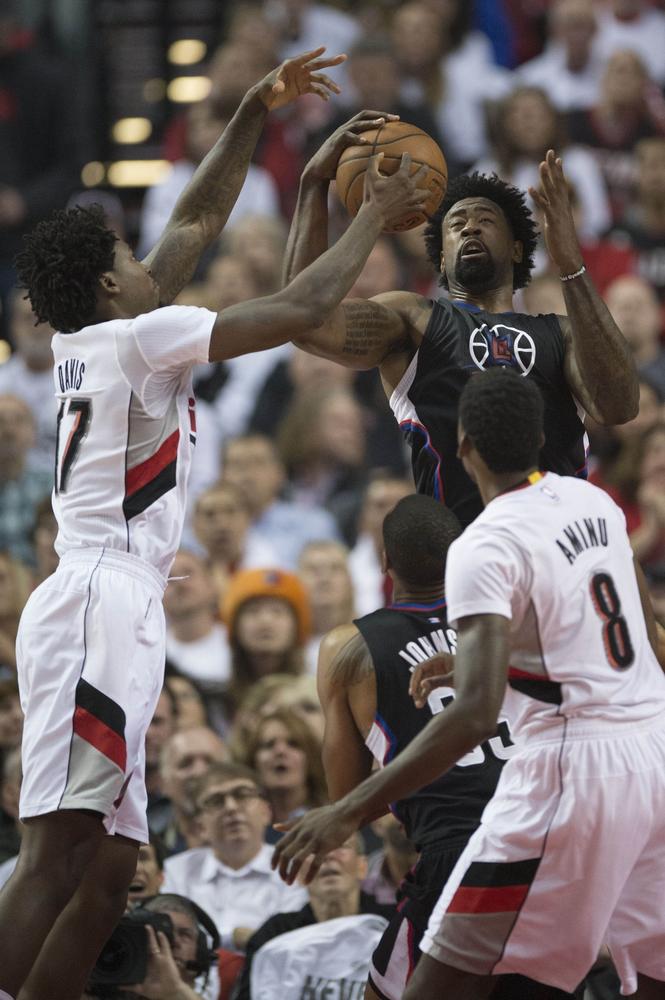 基昂特·乔治连续3场30+，末节独砍13分难救主（基昂特·乔治三战连破30+，末节独取13分仍难改败局）