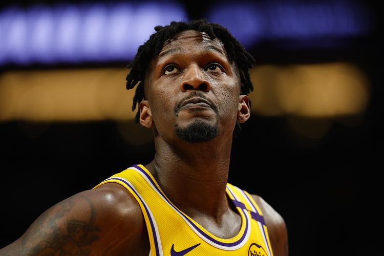 赛场急救法鹰球员，汉堡中卫武什科维奇获德甲12月公平竞赛奖（因赛场急救法鹰球员，汉堡中卫武什科维奇当选德甲12月公平竞赛奖）