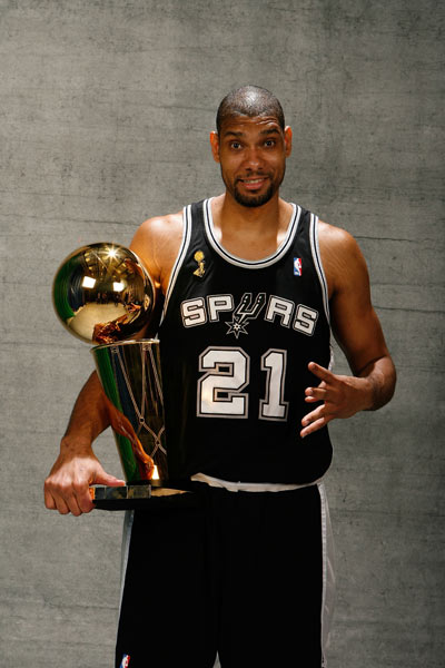 西媒：因暴风雨天气，莱万特vs黄潜的比赛将推迟进行（西媒：受暴风雨影响，莱万特对阵黄潜的比赛延期举行）