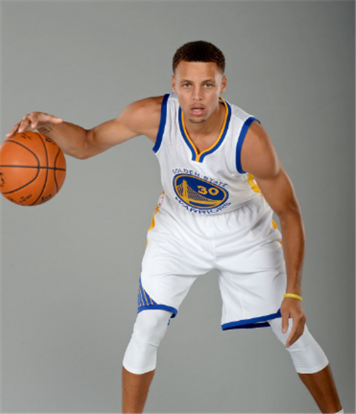 1-0大冷门,22岁法国新星一剑封喉,法甲第15掀翻法甲第5,迎2连胜（22岁法国新星绝杀，法甲第15 1-0爆冷击败第5，豪取2连胜）