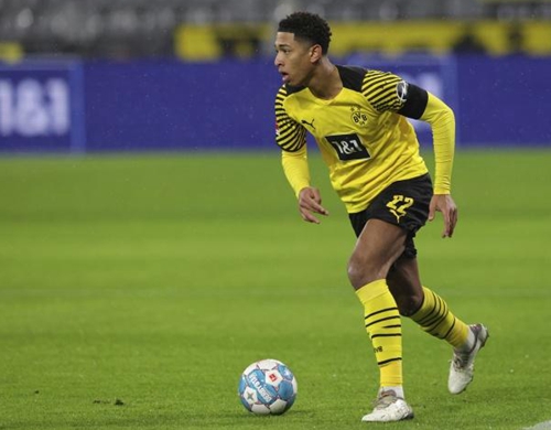 埃梅里：维拉正在与埃利奥特进行谈判，球员冬窗可能离队（埃梅里：维拉已与埃利奥特展开谈判，球员或于冬窗离队）