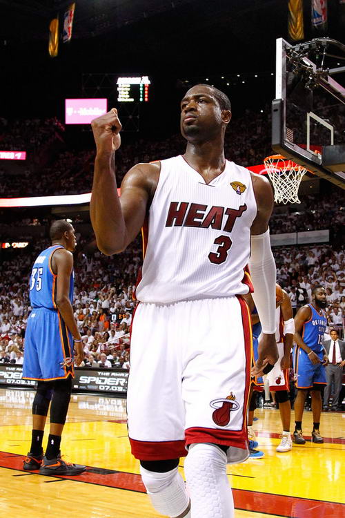 皇家奥维耶多0-0奥萨苏纳，势均力敌（皇家奥维耶多与奥萨苏纳互交白卷，难分高下）