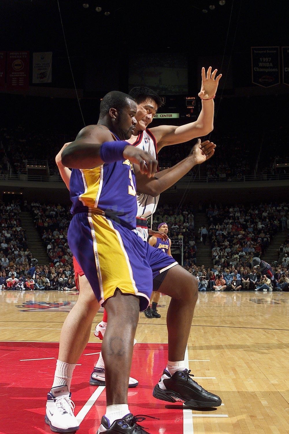 RMC：奥巴梅扬仓促复出为国效力，马赛医疗团队深感忧虑（RMC：奥巴梅扬为国急返赛场，马赛队医忧心忡忡）