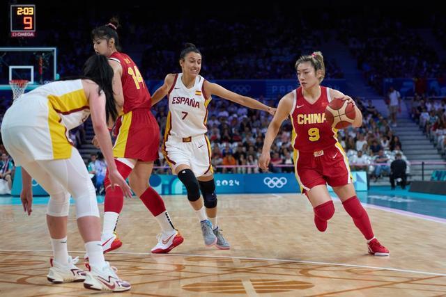 NBA战报：马克西22分9板7助，76人115-103击败篮网（76人115-103力克篮网，马克西砍下22分9篮板7助攻）