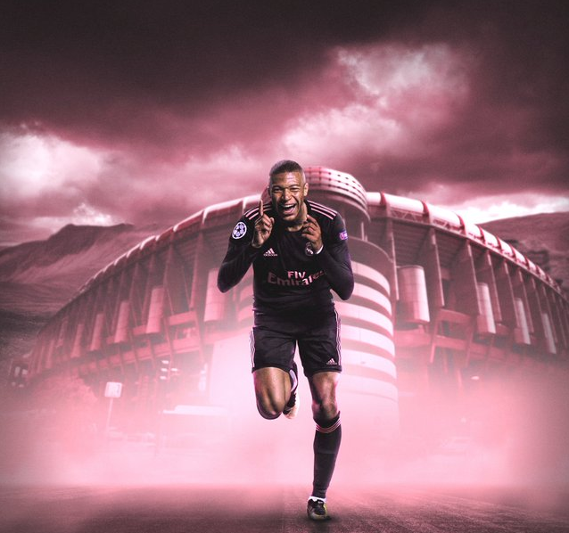 消息人士透露，拜仁对从曼联挖角充满信心，双方已就一月份的重磅交易展开谈判。（知情人士称拜仁有信心从曼联引援，一月重磅交易谈判已开启）