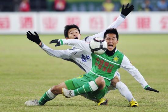 德天空：目前看施洛特贝克最可能不续约，皇马和拜仁讨论了他（德天空：施洛特贝克大概率不续约，皇马与拜仁已就其展开讨论）