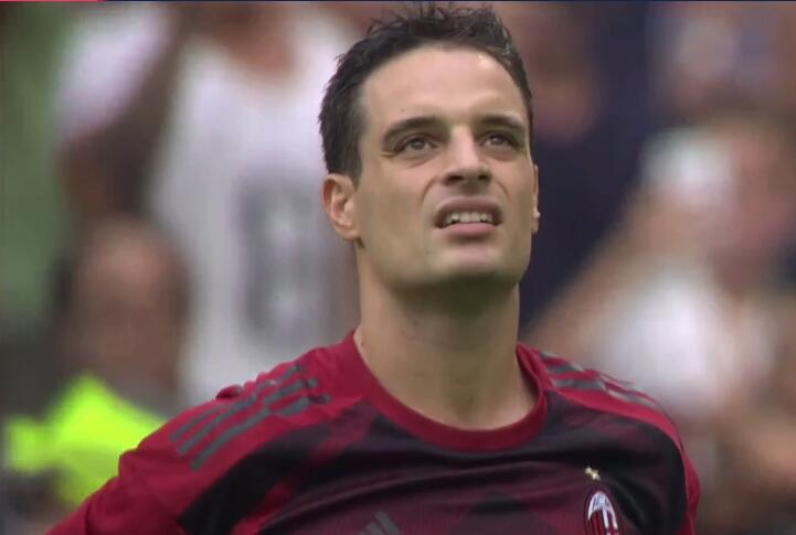 21岁的天空：最佳新人博格巴2014年巴西世界杯个人集锦（21岁正当时：博格巴荣膺最佳新人 2014巴西世界杯个人高光集锦）