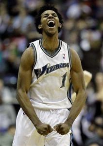 米体：罗马想冬窗租借齐尔克泽，若晋级欧冠会自动触发买断（米体：罗马计划冬窗先租齐尔克泽，晋级欧冠即自动执行买断条款）